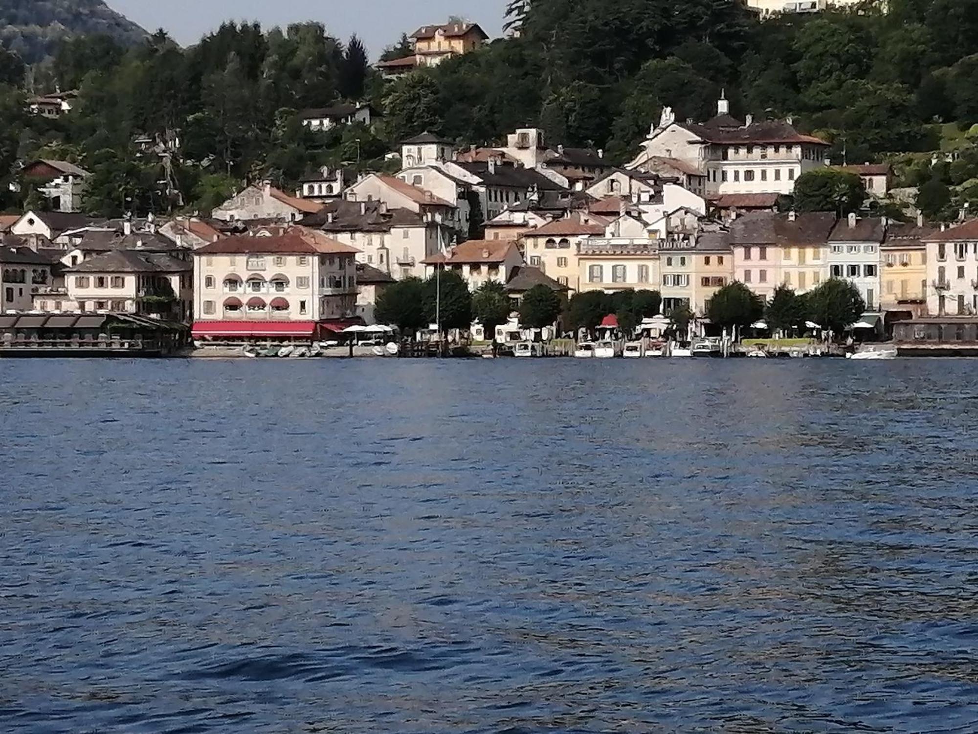 Il Sasso Appartamento Orta San Giulio Quarto foto