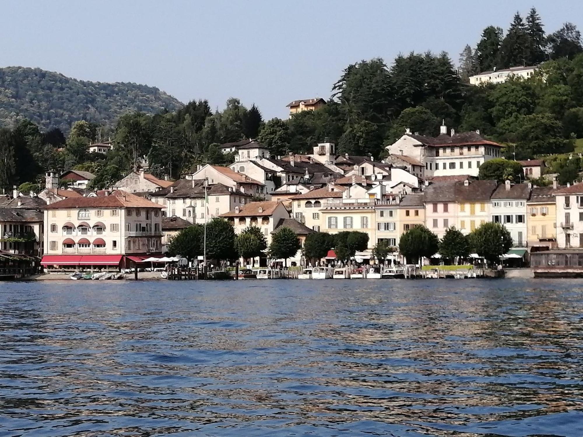 Il Sasso Appartamento Orta San Giulio Quarto foto